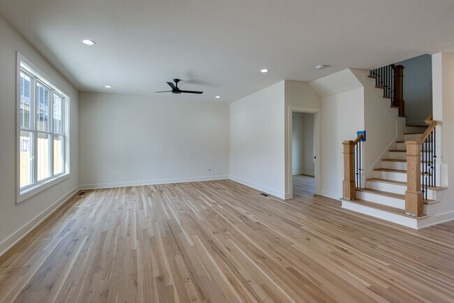 Building Photo - Bright + Modern 4BR in Walkable Inglewood — Available Dec 1