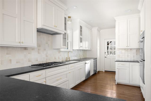 Building Photo - 5623 McCommas Blvd