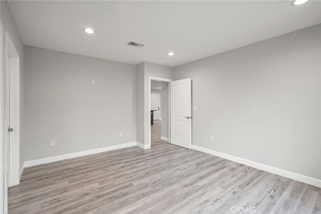 Building Photo - 8225 Ben Ave