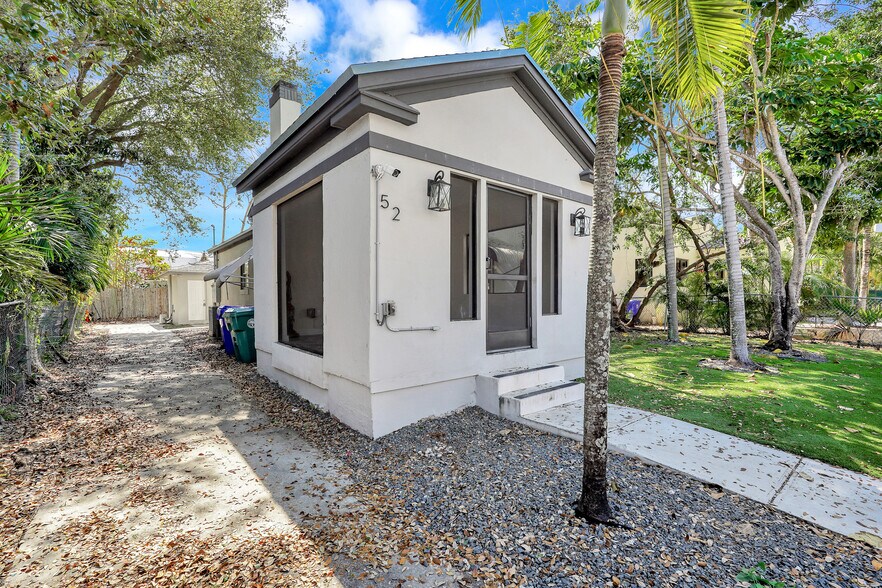 Building Photo - 52 NW 47th Ter