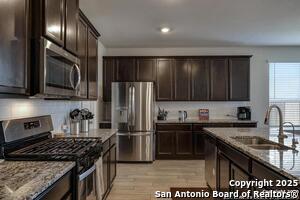 Building Photo - 702 Overlook Dr