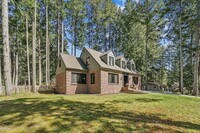 Building Photo - 11148 Country Club Dr