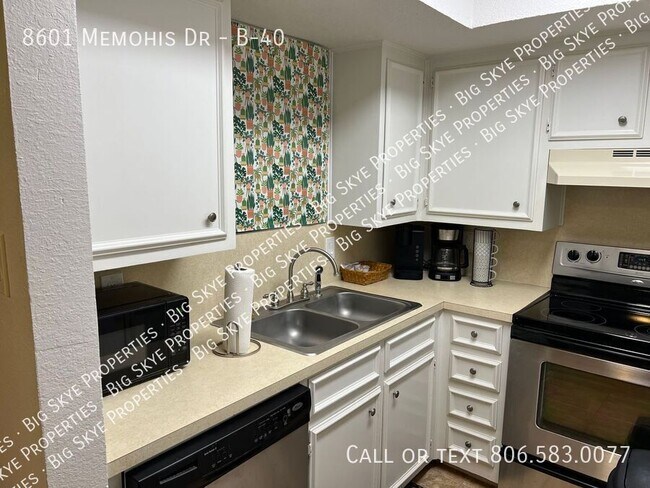 Building Photo - 8601 Memphis Dr