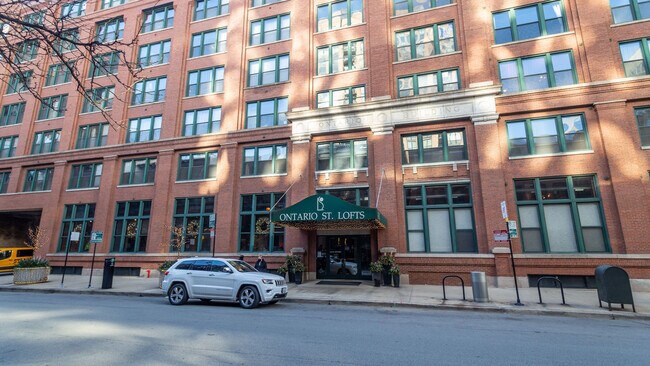 Building Photo - 411 W Ontario St