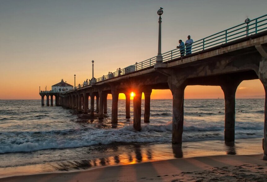 Building Photo - 1150 Manhattan Beach Blvd