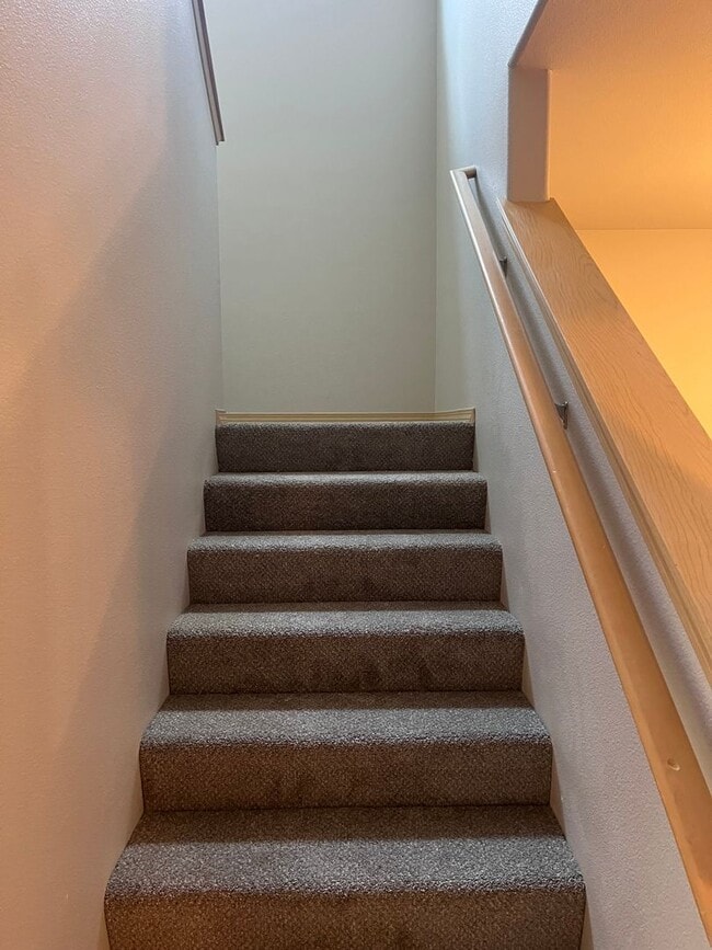 Building Photo - Beautiful 3 Bedroom home in Puyallup