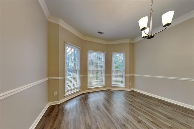 Building Photo - 404 Rams Ct