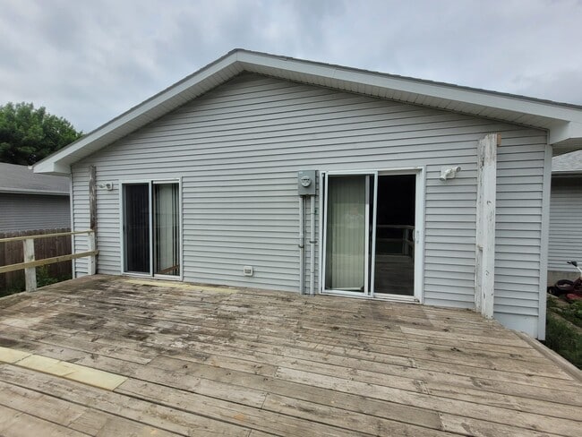 Building Photo - 1217 Warren Ln