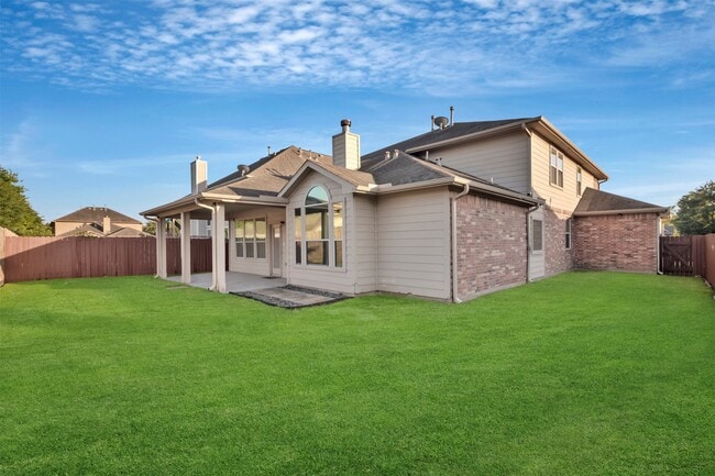 Building Photo - 22406 Miramar Crest Dr