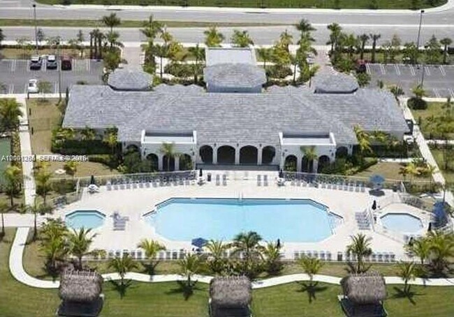 Building Photo - 8041 NW 114th Pl