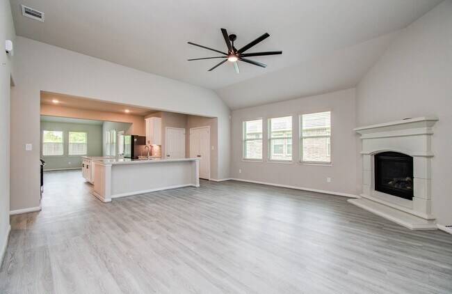 Building Photo - 4603 Bay Vista Dr