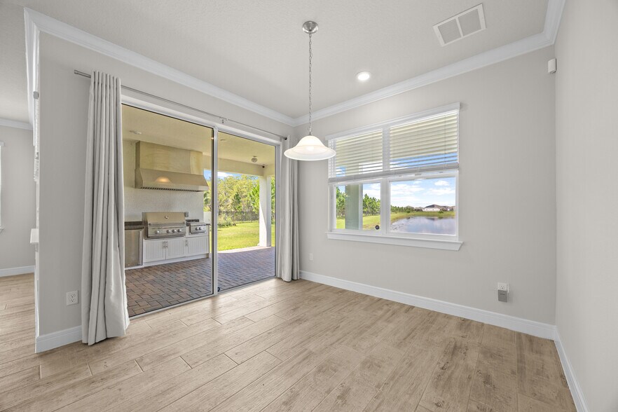 Building Photo - 10364 Shive Island Ct