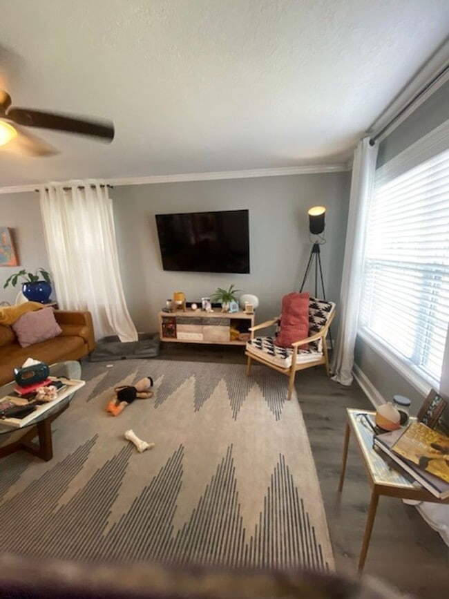Building Photo - Loudon 37774 - 3 bedroom, 2.5 bath home - ...
