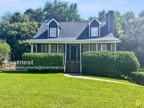 Building Photo - 704 Wilkes Dr
