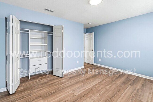 Building Photo - 7737 Solomon Dr