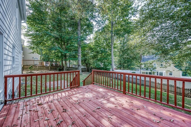 Building Photo - Very Well Maintained Midlothian Home Avail...