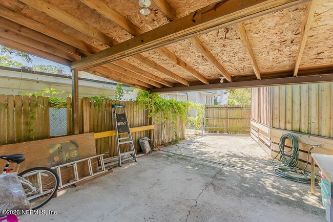 Building Photo - 2751 Herschel St