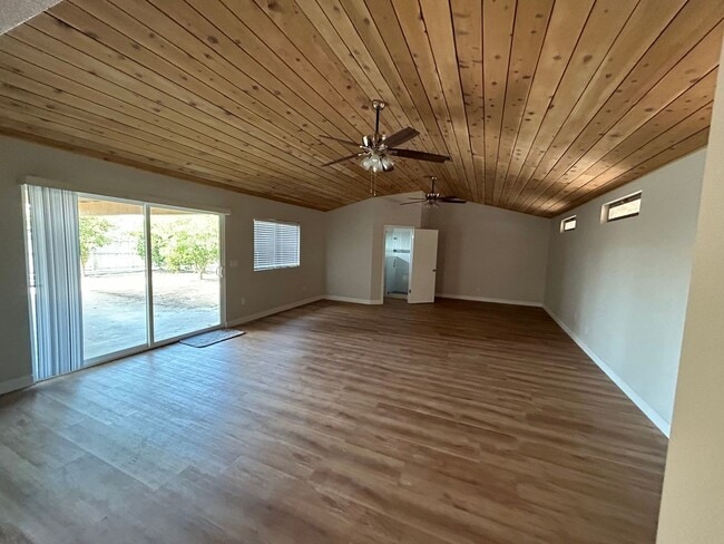 Building Photo - "WOW" is the response