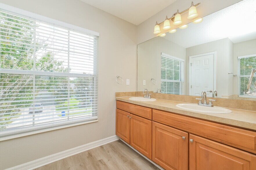 Building Photo - 5729 Sweet William Terrace