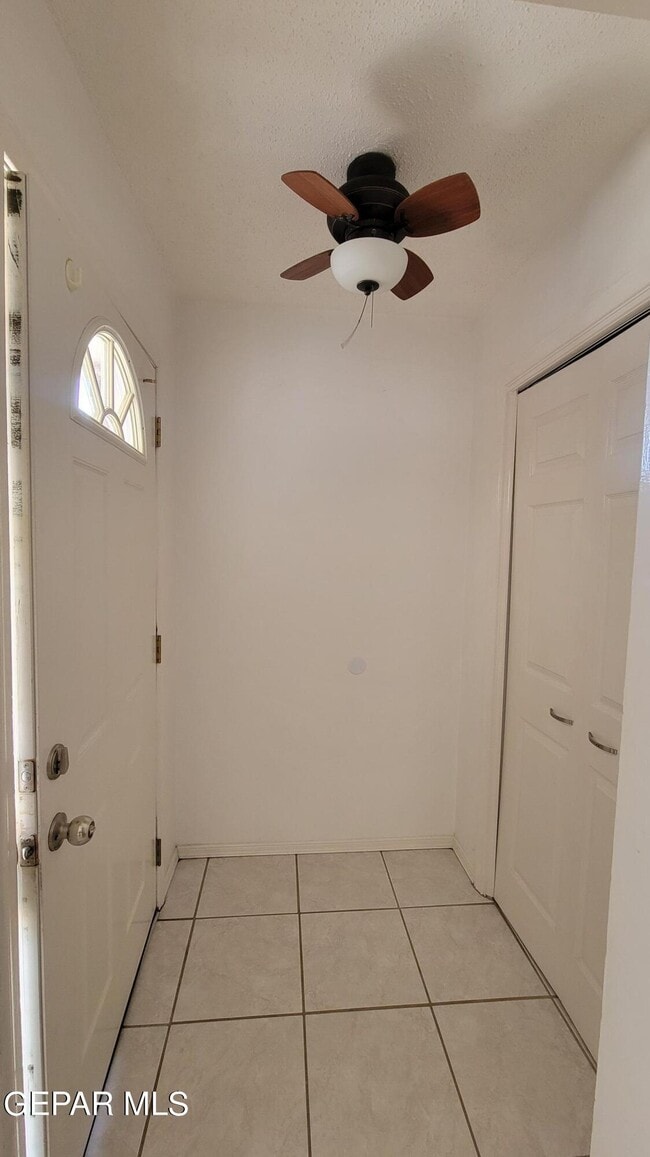 Building Photo - 1405 Cessna Dr