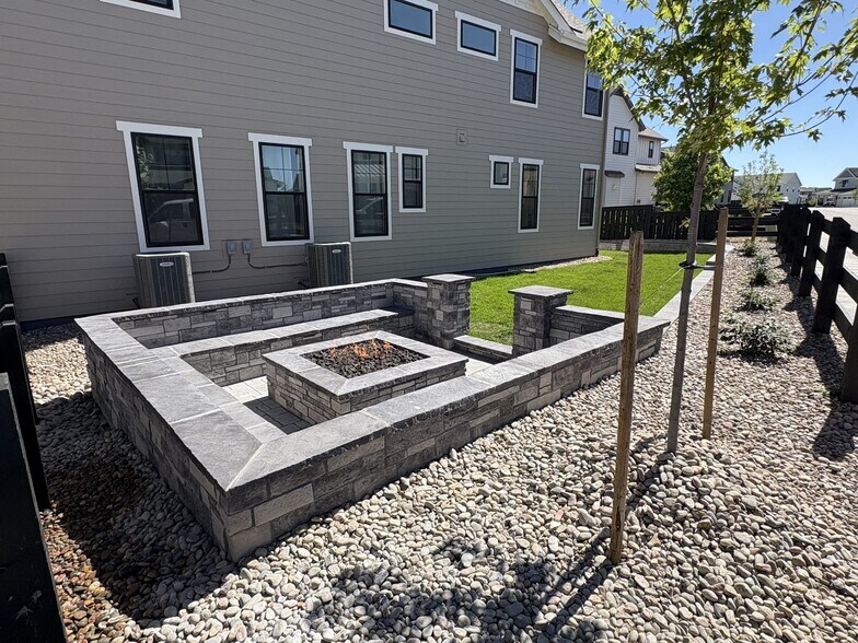 Building Photo - 11162 Bright Sky Cir