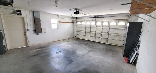 Building Photo - 4454 Hollybrook Way