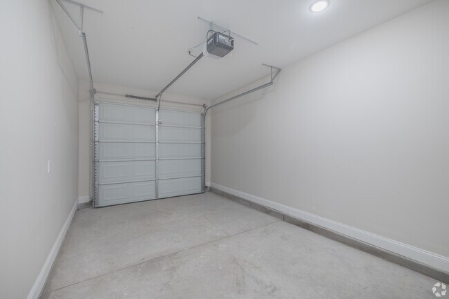 Building Photo - 434 Wren Crest Lane