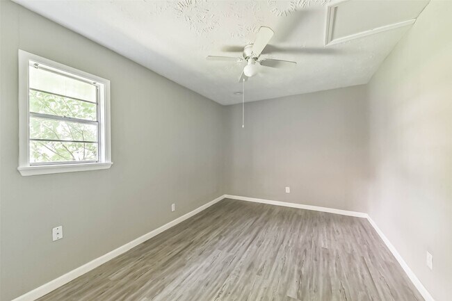 Building Photo - 14249 Brownsville St
