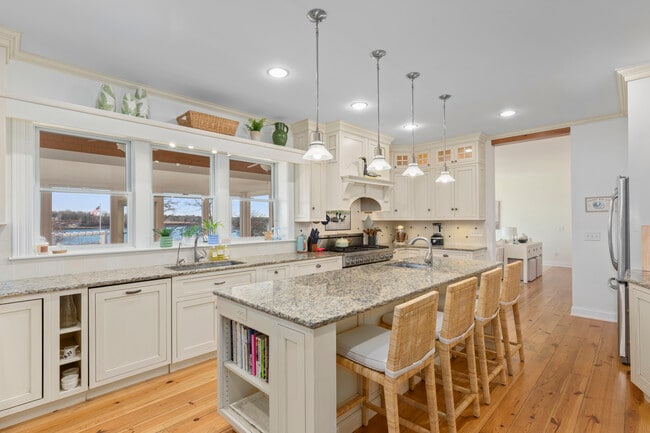 Building Photo - 35 Old Flds Wy