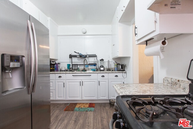 Building Photo - 5177 Bohlig Rd