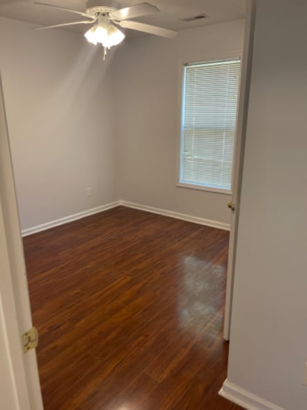 Building Photo - 7791 Cottonwood Ave