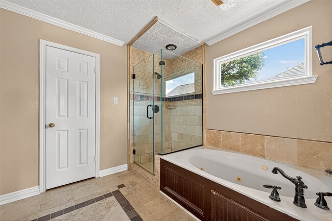 Building Photo - 12226 Paddock Way