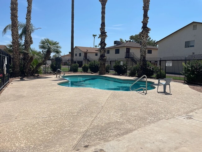 Building Photo - Prime Mesa Location with Community Pool & Strong Rental Appeal