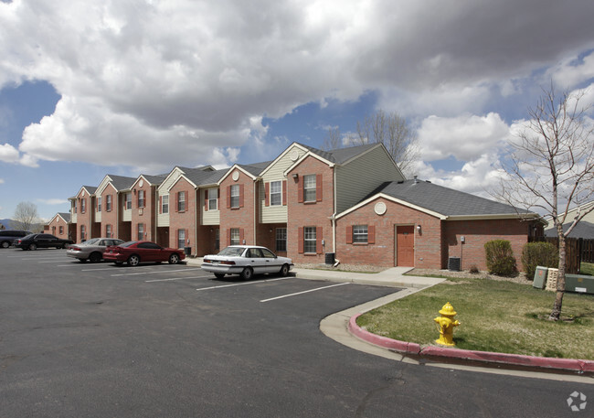 Building Photo - Greens of Northglenn