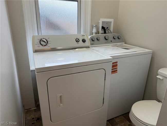 Building Photo - 706 Washington St