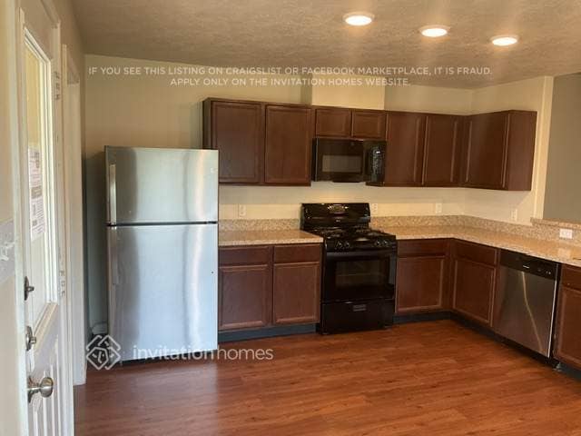 Building Photo - 4026 Hawthorn Arbor Ct