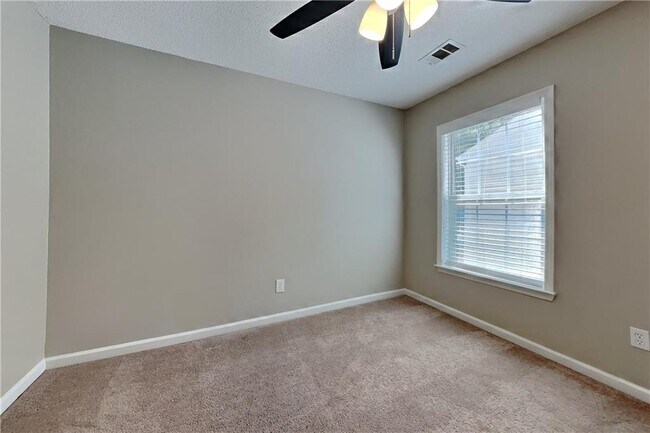 Building Photo - 4174 Glenaire Way NW