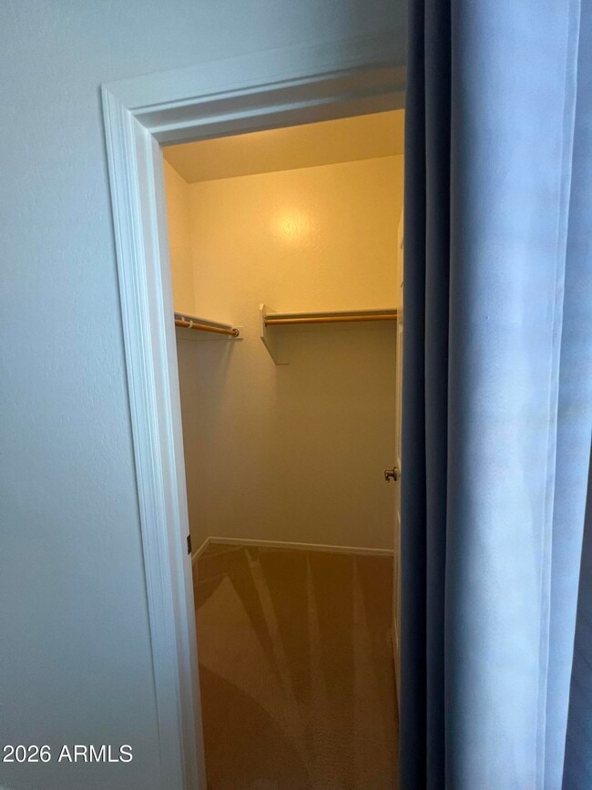 Building Photo - 739 N 156th Ln