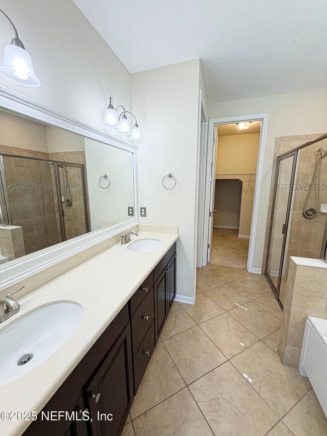 Building Photo - 14462 Serenoa Dr