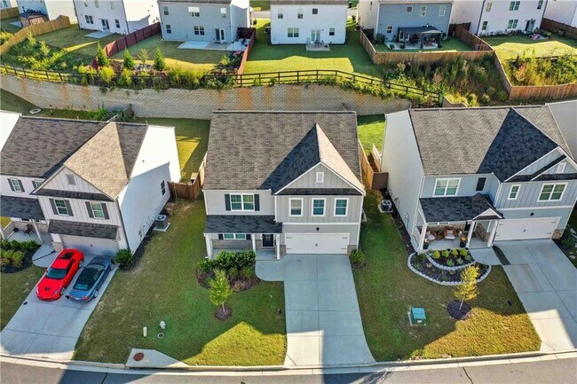 Building Photo - 556 Quail Pass