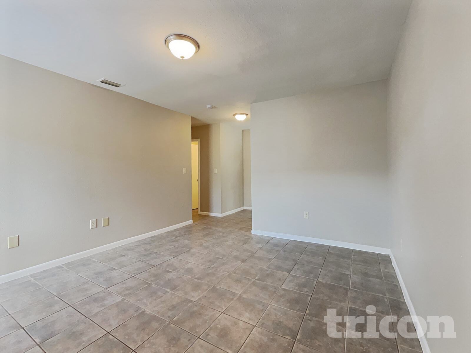 Building Photo - 1408 Highview Rd