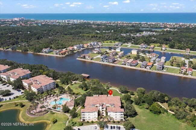 Building Photo - 115 Riverview Bend S