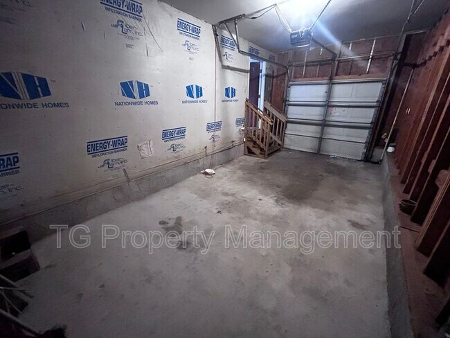 Building Photo - 7952 118th St