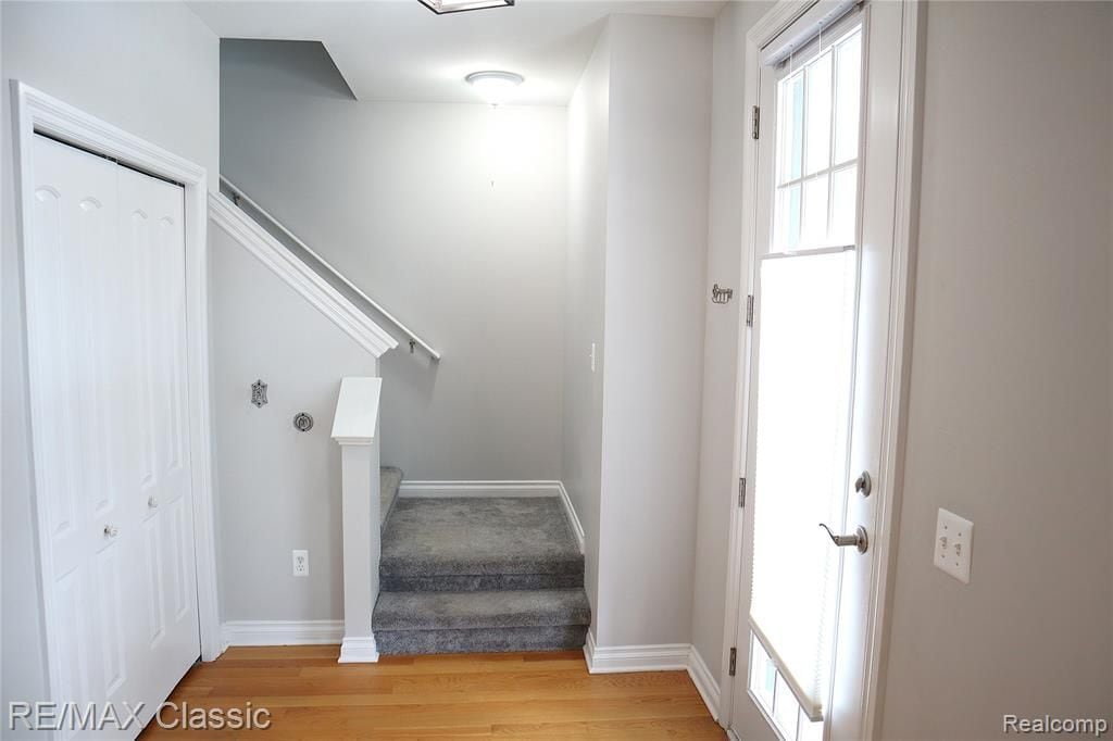 Building Photo - 50595 Coolidge St