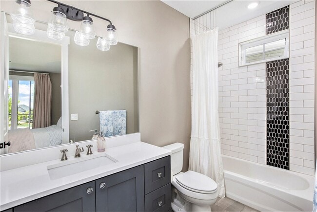 Building Photo - Stunning Custom Home in Harmony Club – Timnath, CO