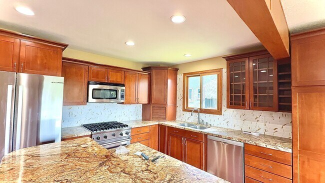 Building Photo - Jeremy Ranch Retreat – Available Now