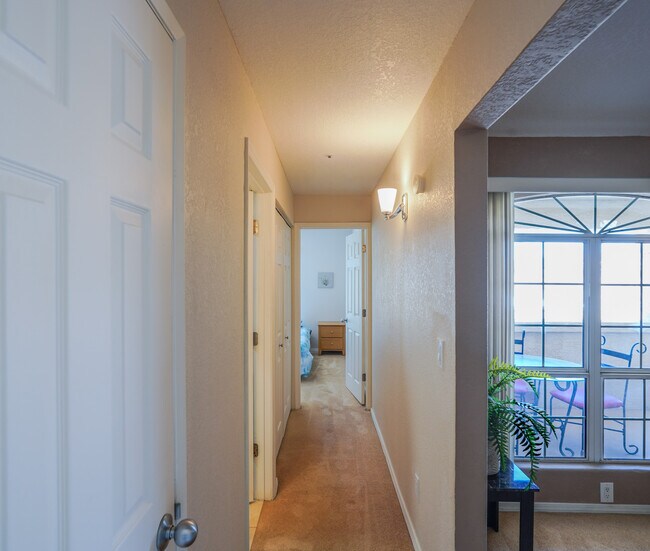 Building Photo - 3408 Sunriver Rd