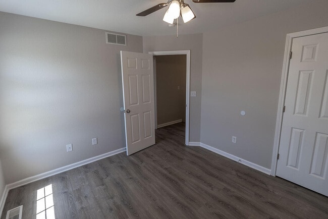 Building Photo - 1403 Bodie Dr