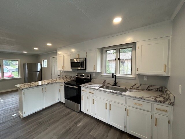 Building Photo - 236 Riggs Ave