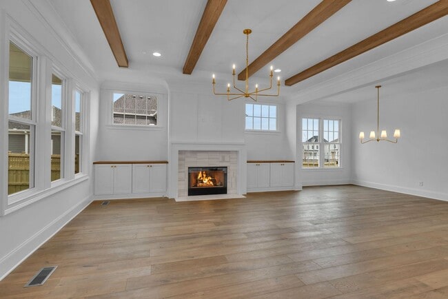 Building Photo - Luxury living in this brand new home - Franklin, TN